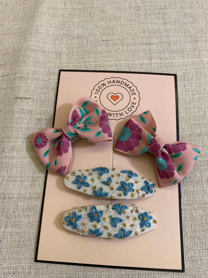 Çiçek Desenli Fiyonk ve Tokalar Seti - Görsel 2