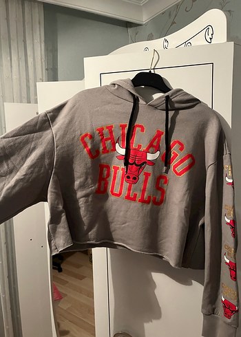 Gri Kapüşonlu Sweatshirt