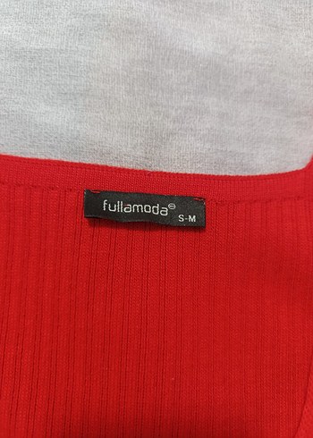 Kırmızı ve Yeşil Kadın Kısa Kollu Triko Kazak.İkisi toplam fiyat - Görsel 2