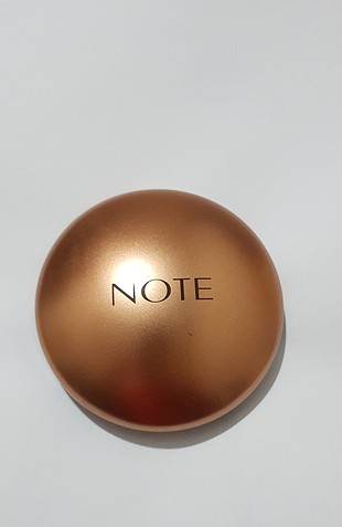 note bronzer