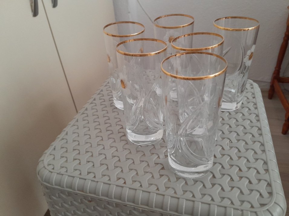 Altın Detaylı Şeffaf Su Bardakları - Görsel 2