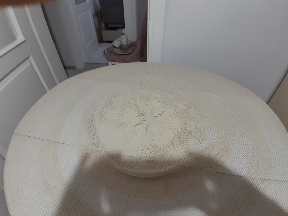 Yuvarlak Örgü Masa Örtüsü - Görsel 3