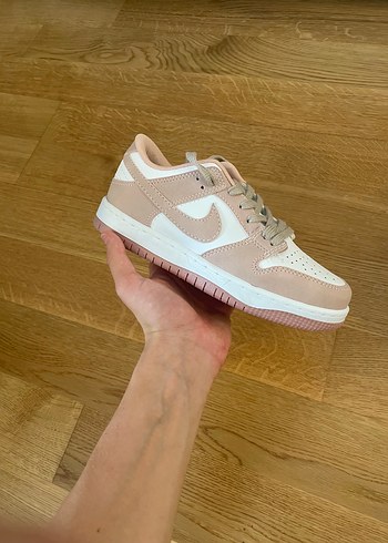 Nike Kadın Pudra Pembe Blok Topuklu Spor Ayakkabı