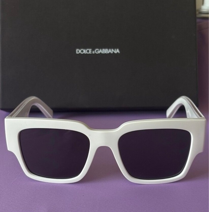 Orjinal çantalı Dolce&Gabbana beyaz gözlük - Görsel 2