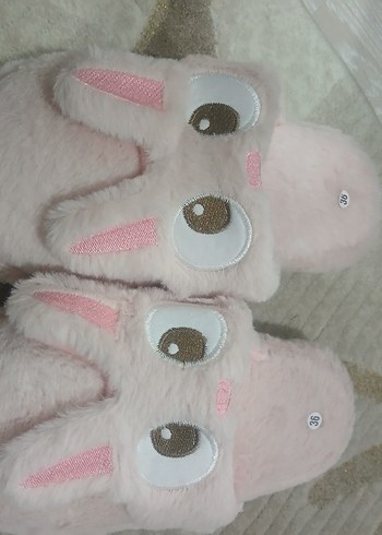 Kızlar için Pembe Peluş Tavşan Ev Terliği - Görsel 2