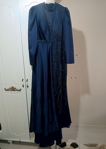 Uzun Lacivert Drapeli Kadın Abiye Elbise - Görsel 3