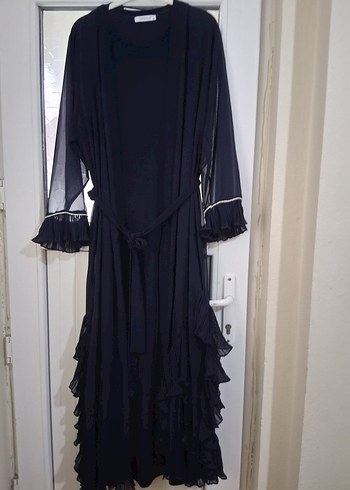 Uzun Lacivert Fırfırlı Gotik Elbise - Görsel 2