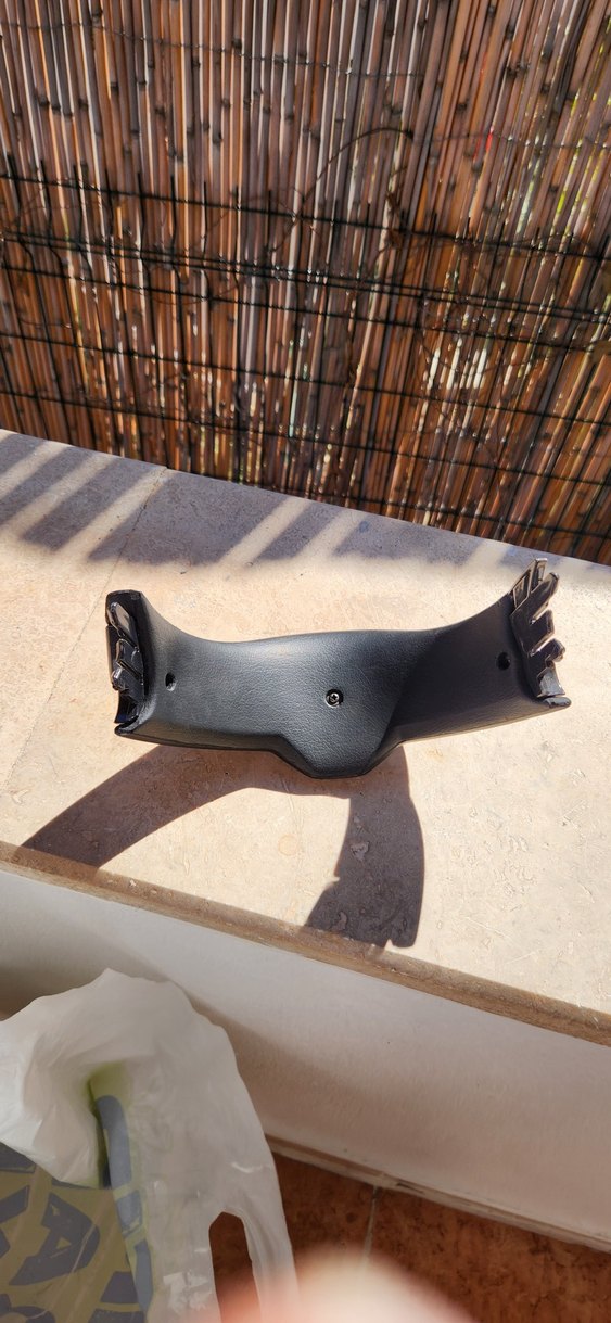 Kemerli Siyah Motorcu Kaskı - Görsel 4