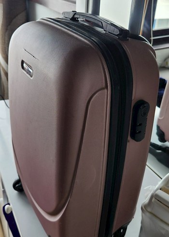 Pastel Pembe Fermuarlı Erkek Valizi - Görsel 3