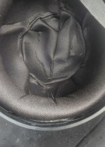 Minimalist Siyah Biker Kask - Görsel 3