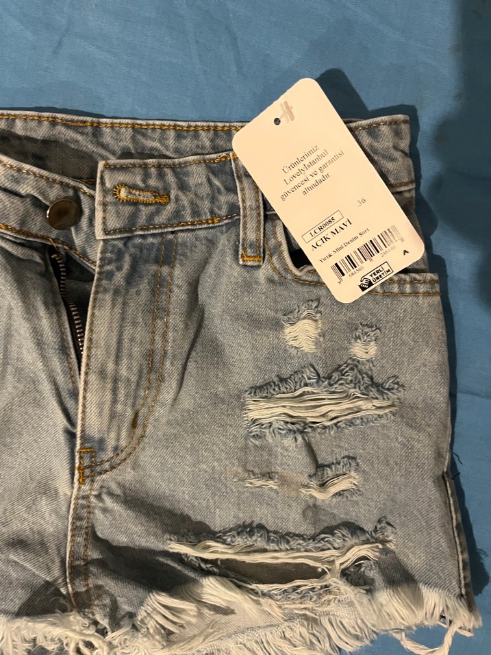 Mavi  Renkli Kadın Mini Denim Şort - Görsel 3