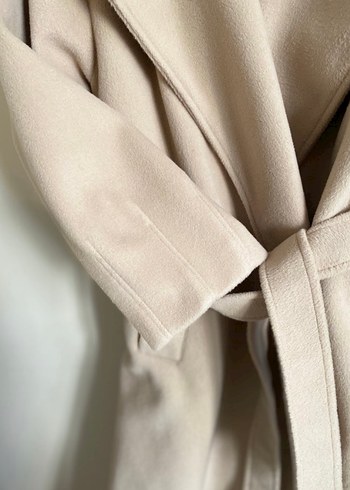 Bej Uzun Kemerli Kadın Kaban - Görsel 3