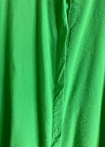 Yeşil Düğmeli Keten Gömlek - Görsel 3