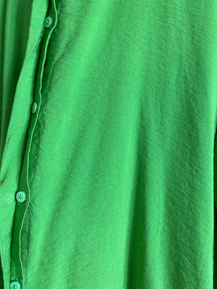 Yeşil Düğmeli Keten Gömlek - Görsel 4