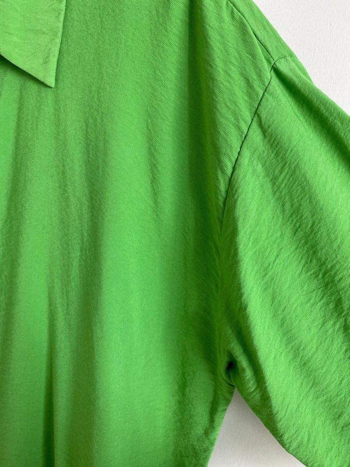 Yeşil Düğmeli Keten Gömlek - Görsel 5
