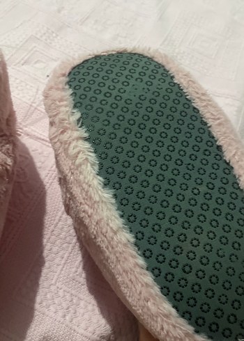 37 Beden Kız Çocuk Pembe Peluş Terlik