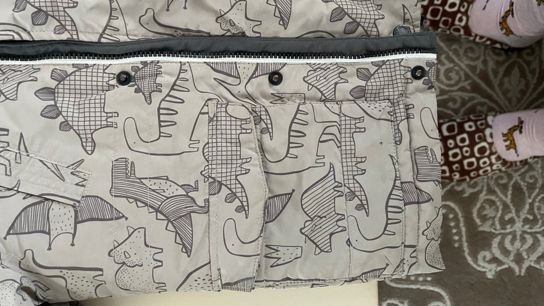 Gri Baskılı Erkek Çocuk Kürklü Ceket - Görsel 3