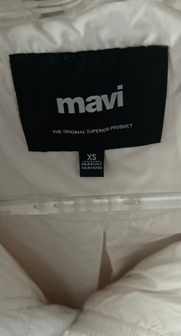 Kadın Beyaz Peluş Kışlık Mont - Görsel 3