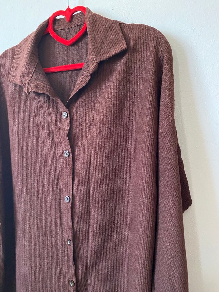 Düğmeli Kahverengi Keten Kadın Gömlek - Görsel 5