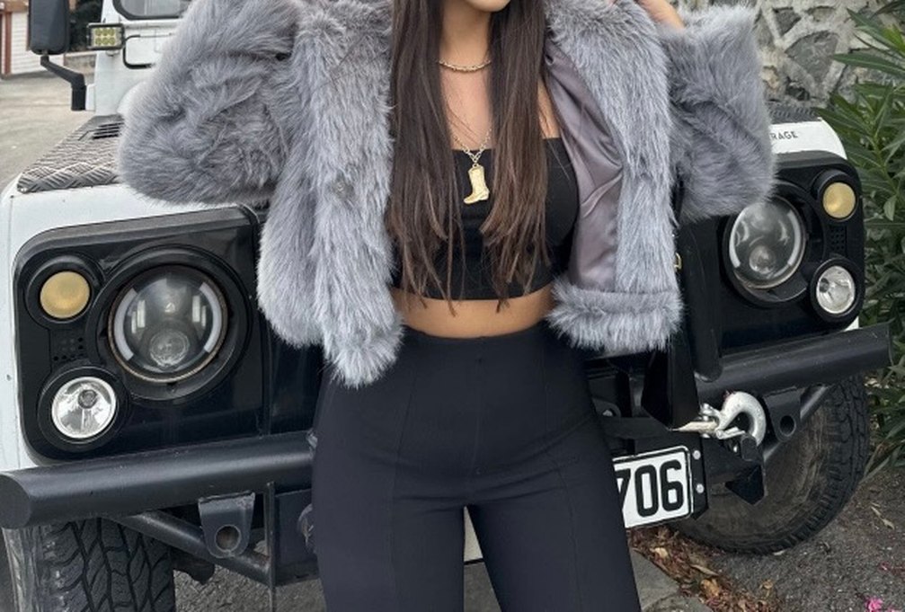 Gri Kürk Detaylı Kısa Kadın Mont - Görsel 2