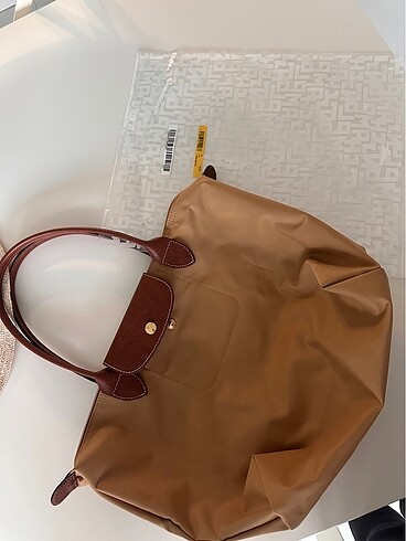 m Beden Longchamp çanta