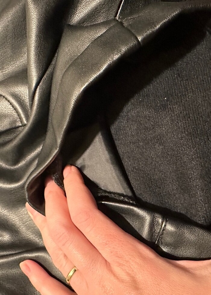 Mango kız çocuk deri şort - Görsel 3