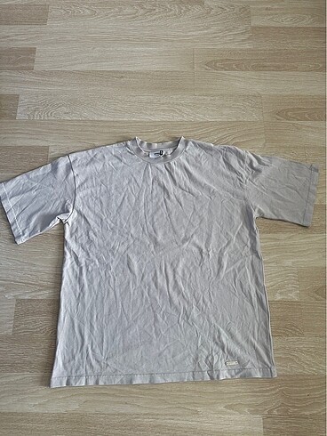 Peso tee