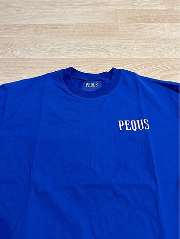 Diğer Pequs Tee
