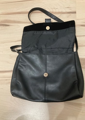 Siyah Deri Tokalı Kadın Çanta - Görsel 2