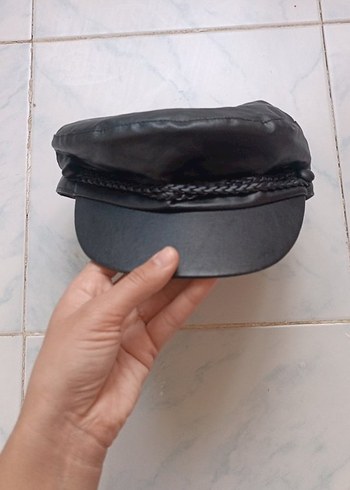 LC Waikiki Siyah Deri Biker Şapka