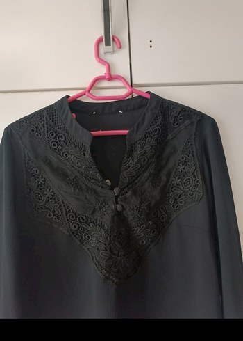 m Beden Siyah Dantel Detaylı V Yaka Kadın Bluz