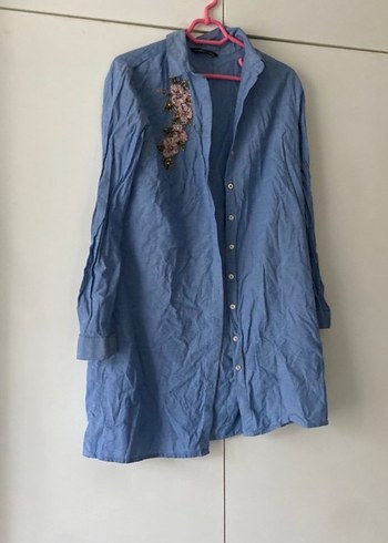 LC Waikiki Mavi Nakışlı Uzun Kollu Denim Gömlek