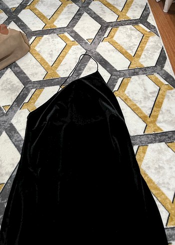 Siyah Gotik Tarzı Düz Fon Perde - Görsel 3