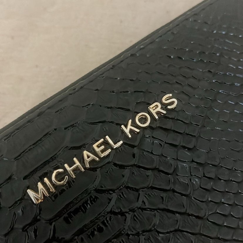 Michael Kors Siyah Yılan Desenli Deri Cüzdan - Görsel 2