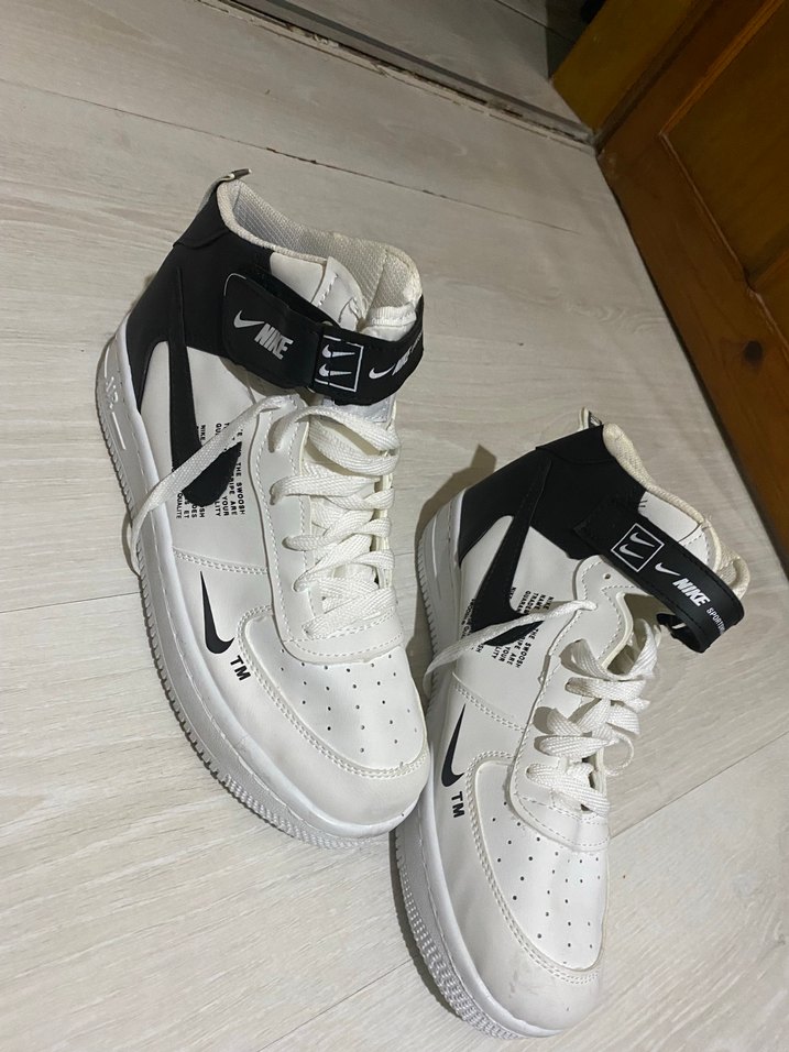 Nike Siyah Beyaz Erkek Spor Ayakkabı - Görsel 4