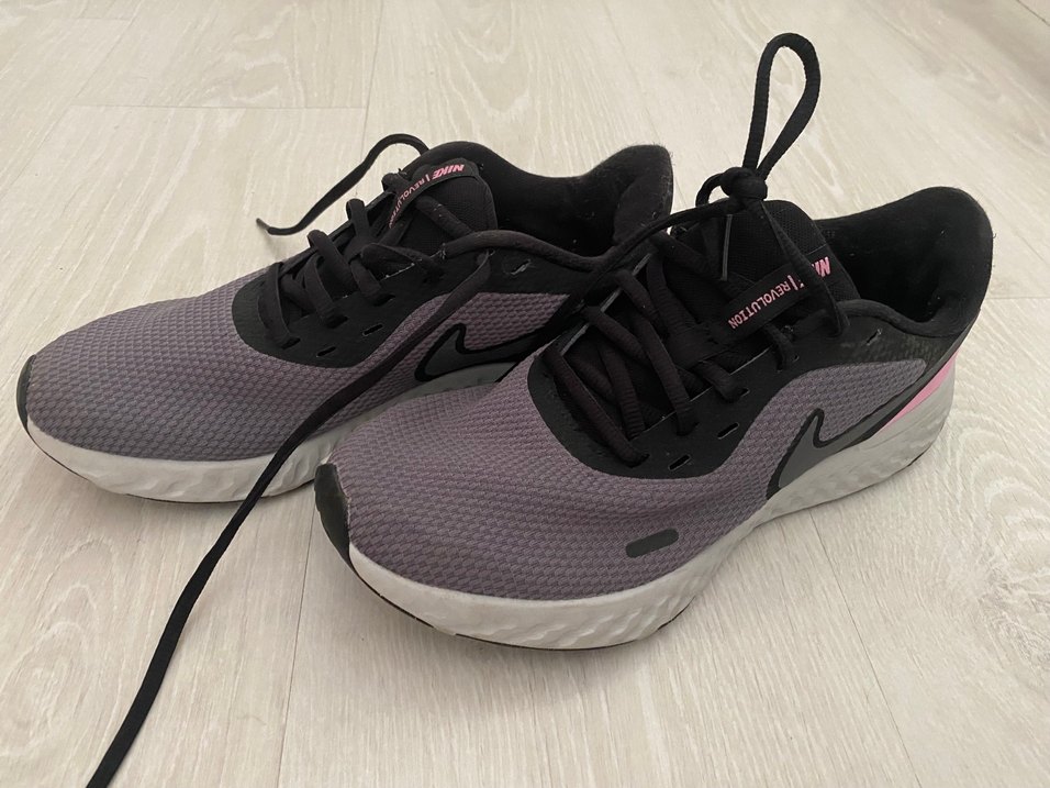 Nike Revolution Kadın Spor Ayakkabı gri- Mor - Görsel 4