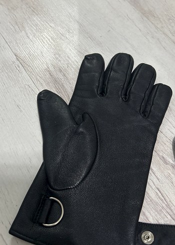Düğmeli Siyah Hakiki Deri Biker Kadın Eldiveni - Görsel 4