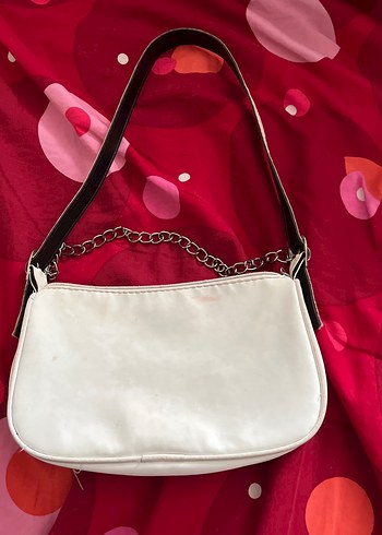 Zincir Detaylı Beyaz Deri Kadın Çanta - Görsel 2