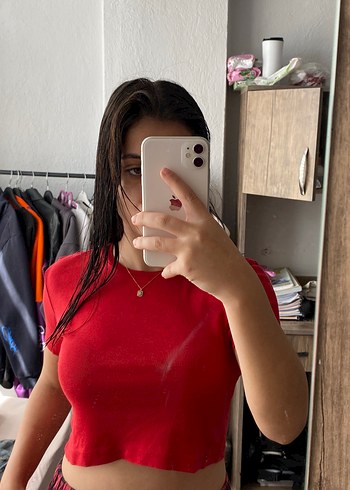 Crop tişört