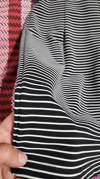 Çizgili midi boy  belden oturmalı etek  - Görsel 3