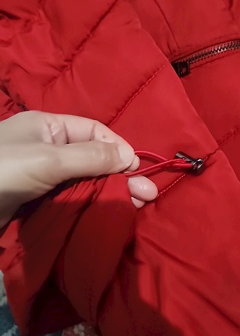 Bershka Koyu kırmızı mont - Görsel 5