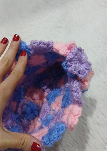 Beden çeşitli Renk Pastel Renkli Örgü çiçek detaylı Kadın Çanta
