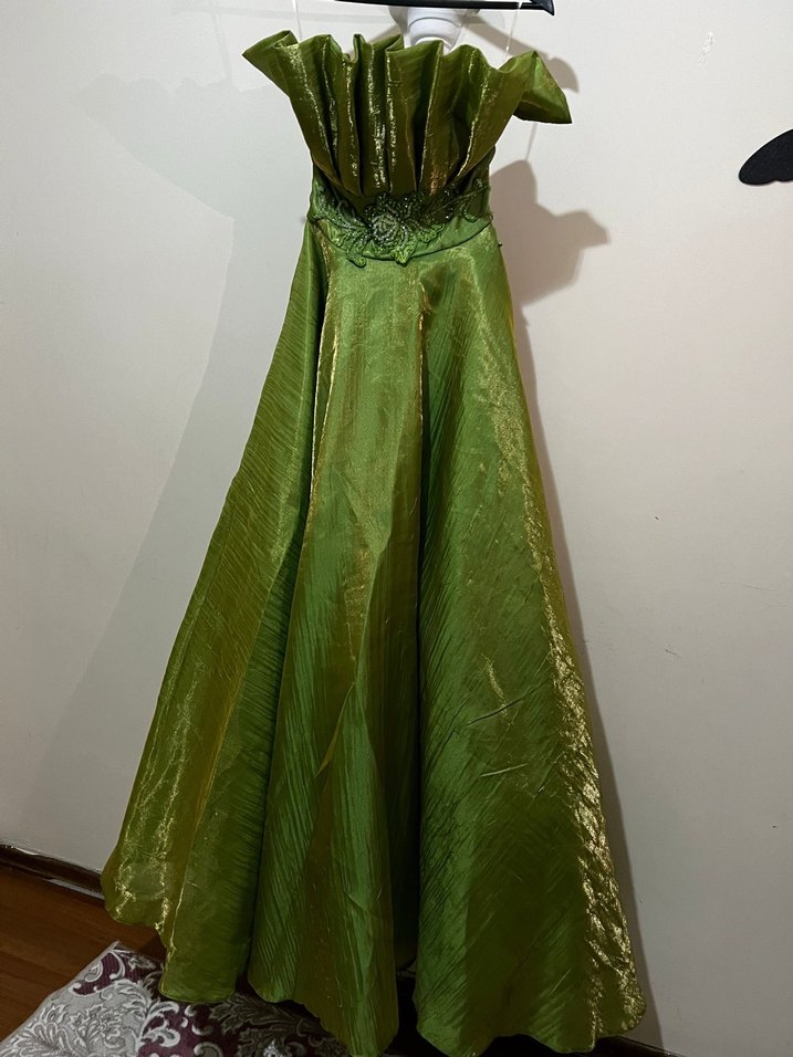 Yeşil Drapeli Straplez Uzun Abiye - Görsel 5