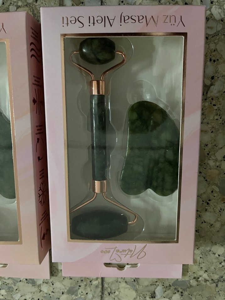 Yüz Masaj Aleti Seti Siyah Taşlı adet - Görsel 2