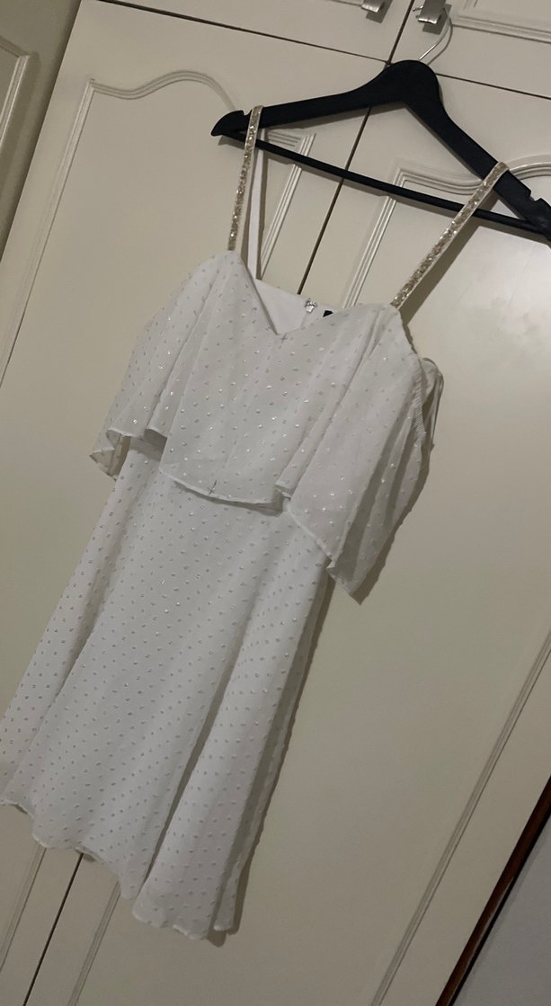 Beyaz Volanlı Midi Abiye Elbise - Görsel 3