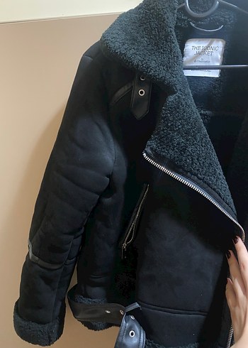Stradivarius Kadın çift taraflı kürklü mont