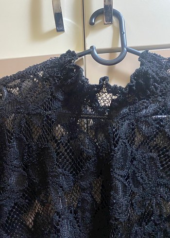 36 Beden Dantel Detaylı Siyah Gotik Bluz