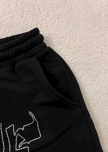 Kadın Kısa Siyah Şort - Görsel 4