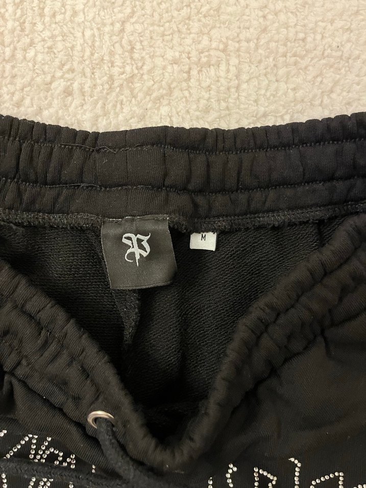 Kadın Kısa Siyah Şort - Görsel 3