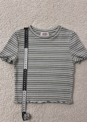 Pull&Bear Çizgili Crop - Görsel 4